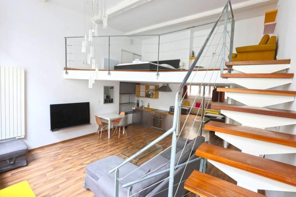 Ideal Pros Et Tourisme - Le Loft De Guise Avec Parking Prive Nancy Exterior photo